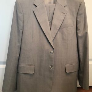 Men’s suit